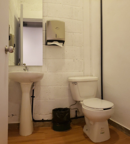 Imagen 5 de 15 de Excelente Local Nuevo A La Venta En La Colonia Popotla!!