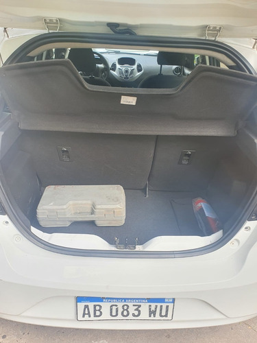 Imagen 6 de 10 de Ford Ka 1.5 Sel