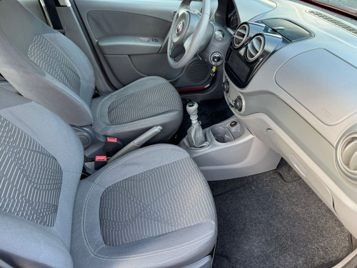 Fiat Palio 1.4 4P FLEX ATTRACTIVE
