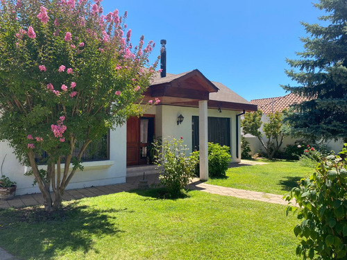 Casa En Venta, Condominio Puerta Del Alba, Machalí.