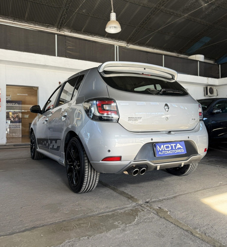 Renault Sandero 2.0 Rs 145cv