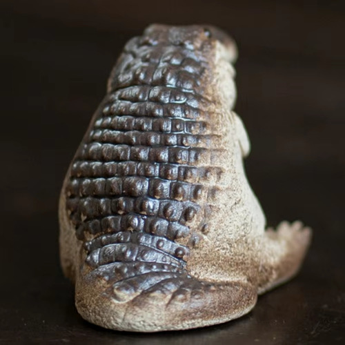Figura Cocodrilo Todo Chiquito Todo Panzon 4cm Caiman Reptil