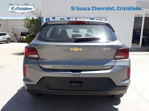 Imagen 9 de 10 de Chevrolet Onix Ltz Hb 1.0 Turbo 2024 0km