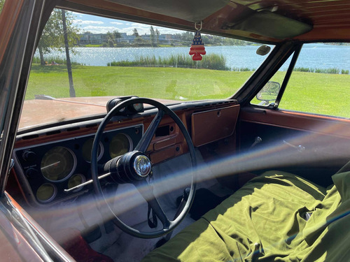 Chevrolet C-10 C10 Brava