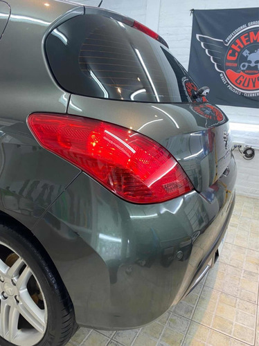Imagen 8 de 12 de Peugeot 308 2.0 Feline 143cv 2012
