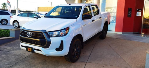 Imagen 6 de 15 de Toyota Hilux 2021 2.7 Cabina Doble Sr Mt