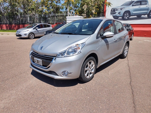 Peugeot 208 1.5 Allure Touchscreen