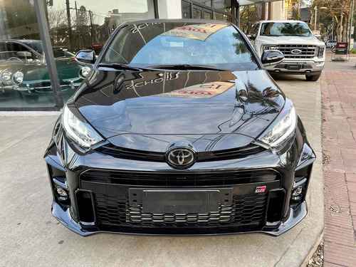 Imagen 2 de 18 de Toyota Yaris Gr 1.6 Turbo