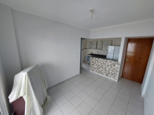Imagem 3 de 17 de Apartamento 1 Dormitório - Jardim Real - Com Vista Mar - Aml33