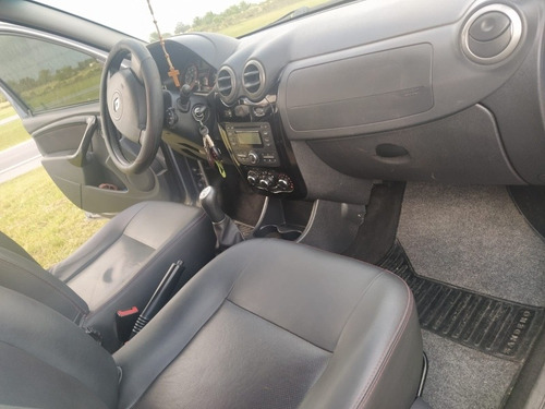Renault Sandero Stepway 2012 1.6 Privilege 105cv