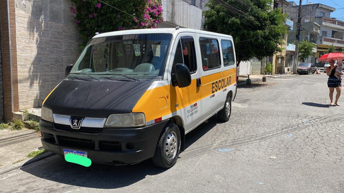 Peugeot Boxer Minibus 2.8 330m 16l 5p