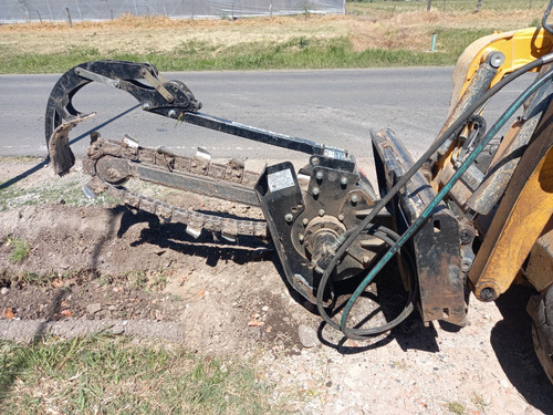 Alquiler Minicargadora Martillo Hidraulico Movimiento Suelos