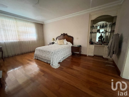 Venta Casa 5 Ambientes Lomas De Chapultepec Vii Sección