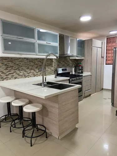 Se Vende Casa 115m2. Guatire.