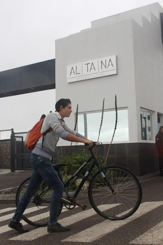 Residencia De Estudiante Altana En Zibatá, Querétaro Con Opción Amueblado