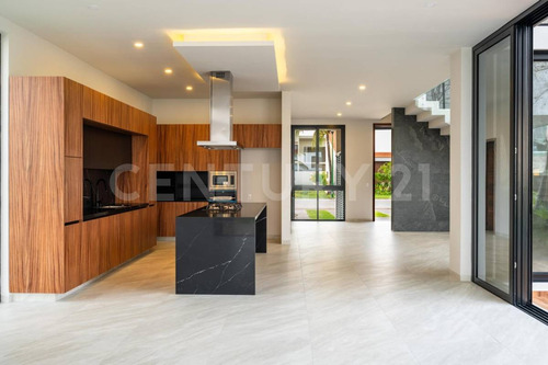 Descubre Acacia 87, Casa Nueva En Venta Con Alberca Privada En Los Tigres