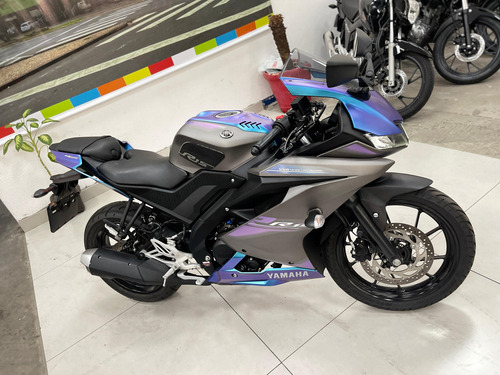 Yamaha Yzf R15 2025 / 4.433 Km