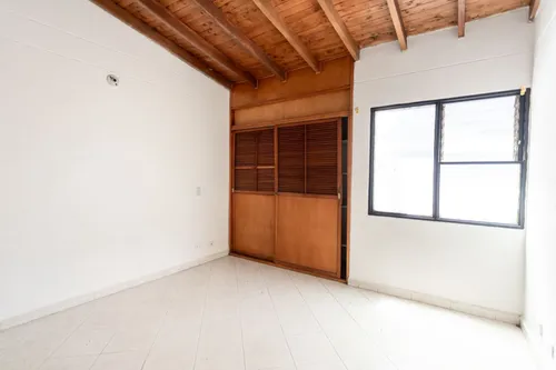 Edificio En Venta En La Candelaria. Cod V10237