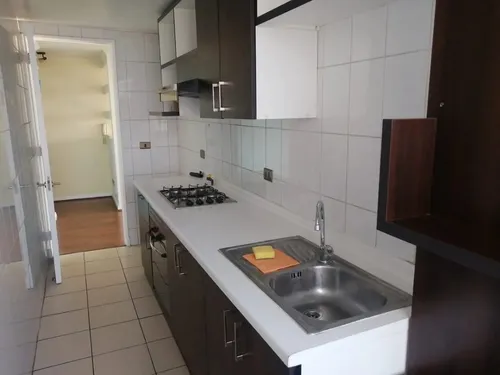 Departamento En Arriendo De 3 Dorm. En San Miguel