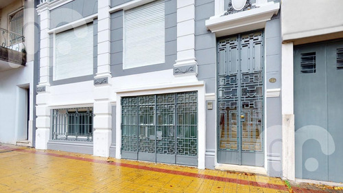 Imagen 1 de 30 de Venta Casa - La Plata