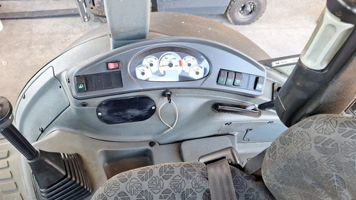 Carregadeira New Holland B110b 2020 4x4 Caç.1m3 7.2t.1º Dono