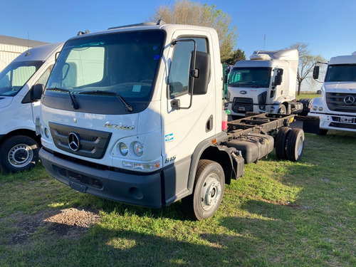 Imagen 7 de 15 de Mercedes-benz Accelo 815 Caja Automica
