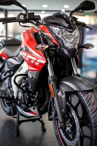 Imagen 4 de 24 de Bajaj Rouser Ns 200 Martinez ¡¡ Mejoramos Tu Presupuesto !!