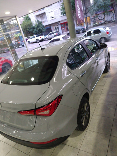 Fiat Cronos 1.3 Drive Mt