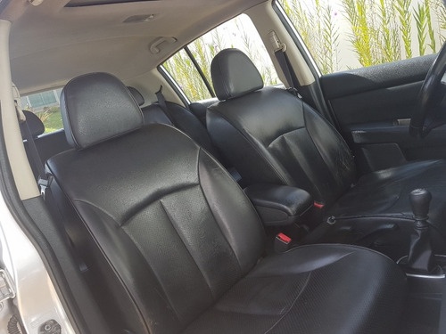 Nissan Tiida 1.8 Sl 16v Flex 4p Manual