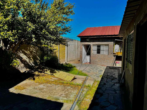 Casa En Venta En Pergamino Con Patio