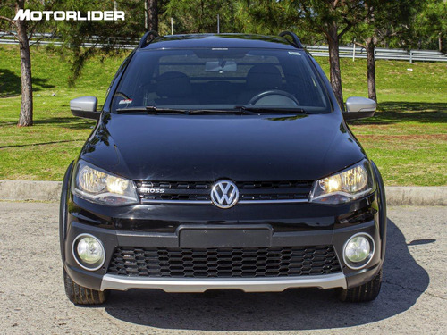 Imagen 8 de 25 de Volkswagen Saveiro 1.6 Cross Extra Full | Permuta / Financia