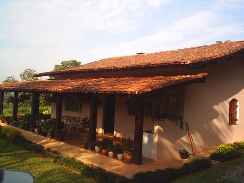 Sitio Em Ibiúna; 80.600 M2 Piscina, Lindo Lago, 02 Nascentes
