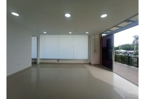 Venta De Local En Rionegro, Sector El Porvenir.