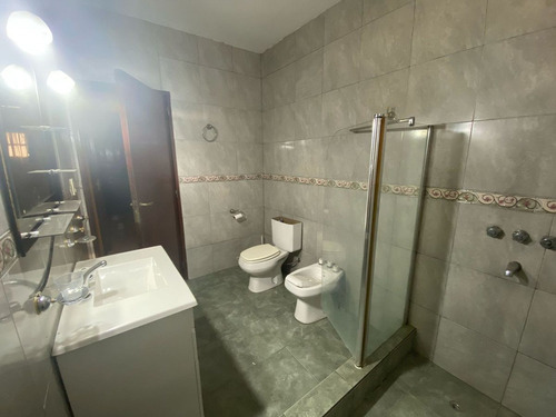 Casa Chalet En Alquiler