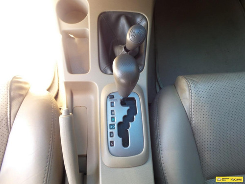 Imagen 19 de 25 de Toyota Fortuner Sr5 Urbana