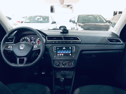 Imagem 2 de 19 de Volkswagen Voyage 1.6 2019 Completo