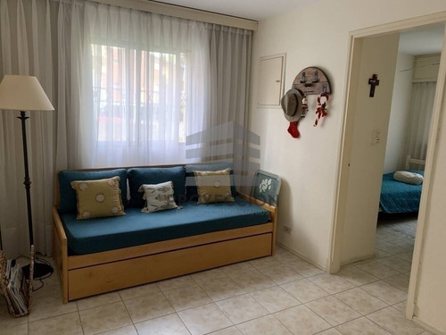 Apartamento En Punte Del Este 2 Dormitorios, 2 Baños, Garage