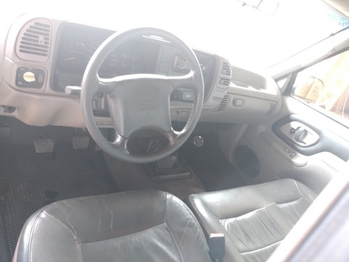 Chevrolet Silverado 4.2 D20 2p 2001