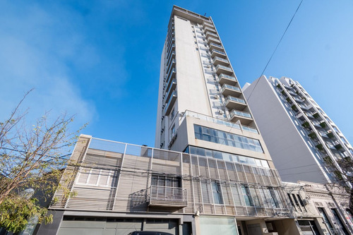Se Vende Dpto. De 2 Dorm. C/cochera En Barrio Sur!
