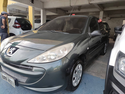 Imagem 3 de 9 de Peugeot 207 1.4 Xr 8v Flex 4p Manual