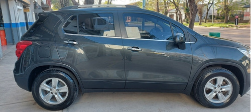 Imagen 7 de 18 de Chevrolet Tracker 2018 1.8 Ltz 140cv