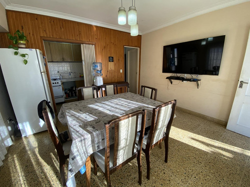 Venta | Casa De 3 Ambientes | 2 Viviendas En Block A Reciclar | En Lo Mejor De Constitucion |