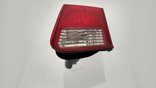 Imagem 5 de 5 de Lanterna Tras Dir Tampa Porta Mala Honda Civic G7 01-06