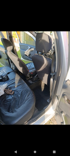 Renault Sandero 1.6 Authentique Pack I 90cv