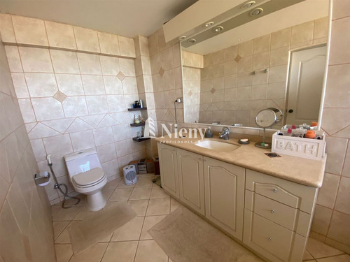Gran Casa En Venta 5 Dorm. Condominio Mantagua Con Piscina
