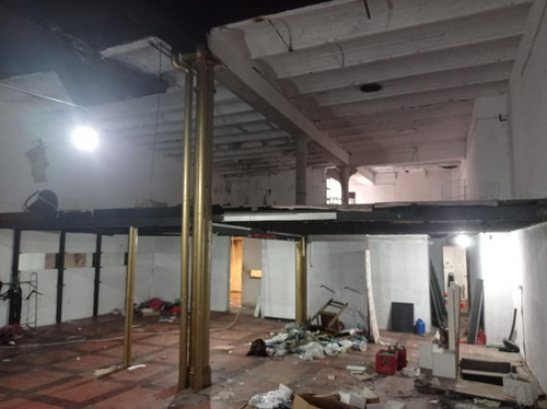 Imagen 6 de 14 de Rincón Casi Plaza Matriz, Mega Local De 10 Mts De Frente, 700 M2 Construídos !!