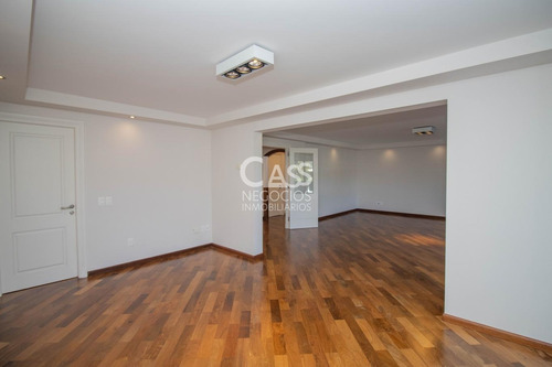 Imagen 9 de 30 de Venta Apartamento En Punta Carreta, Frente Al Club De Golf.