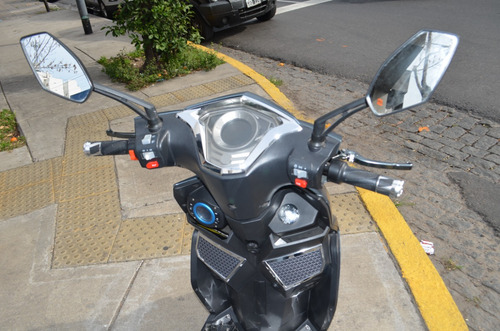 Imagen 6 de 15 de Scooter Electrico Moto Patentada Hawk Usada Litio Ultima