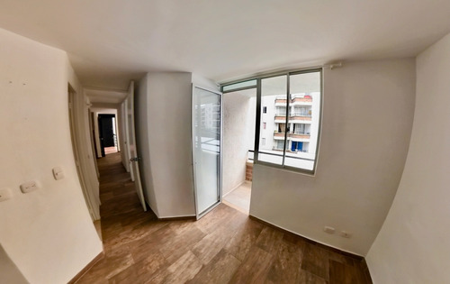 Imagen 18 de 20 de Apartamento Con Balcón Doble Cerca Al Parque Principal La Ceja