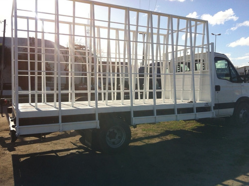 Imagen 10 de 10 de Carrocería Porta Vidrios
